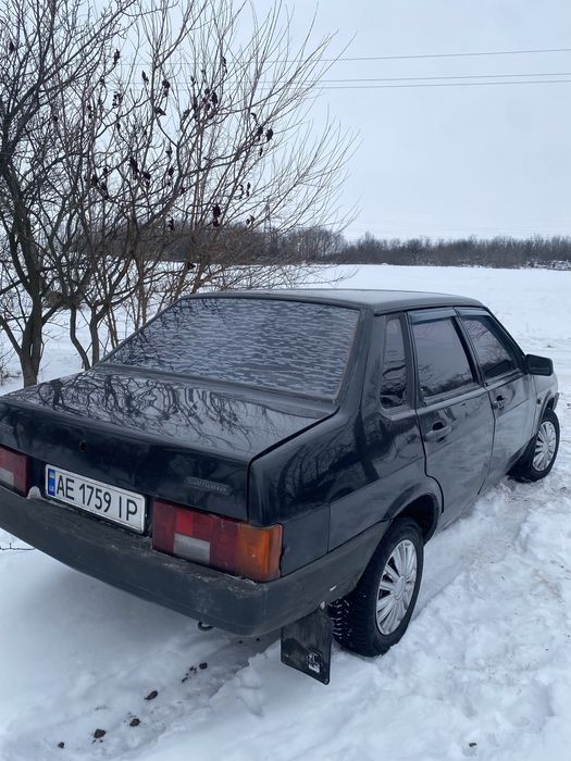 Продам ваз 21099 в хорошем состояние