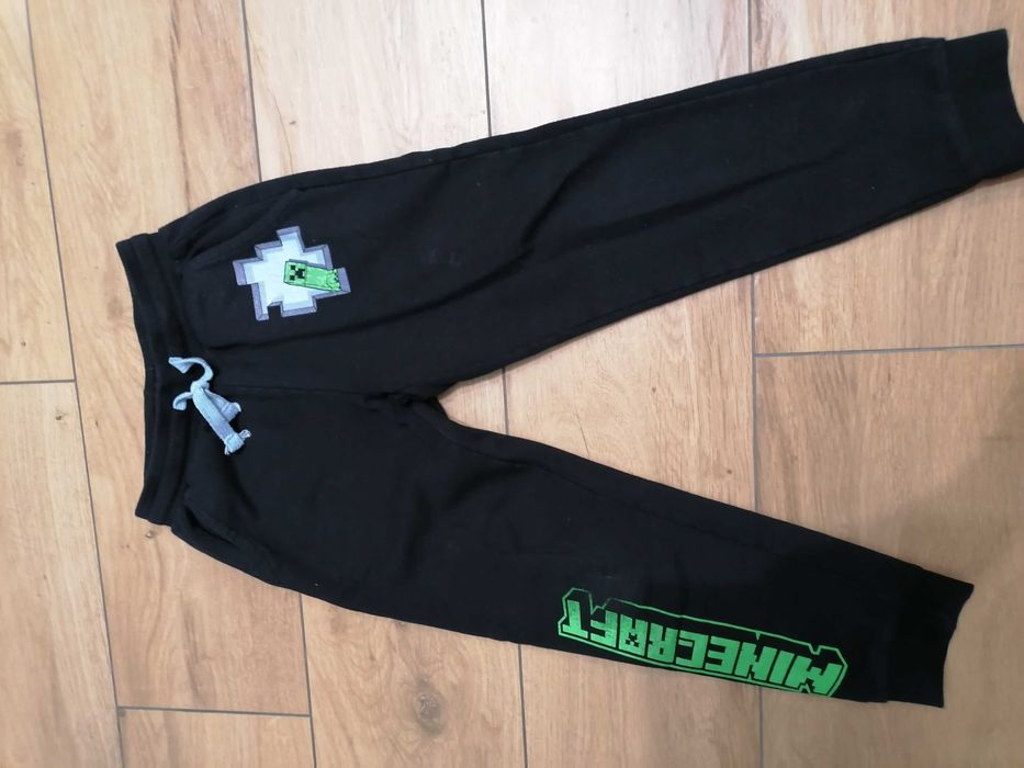 Spodnie chłopięce i bluzka