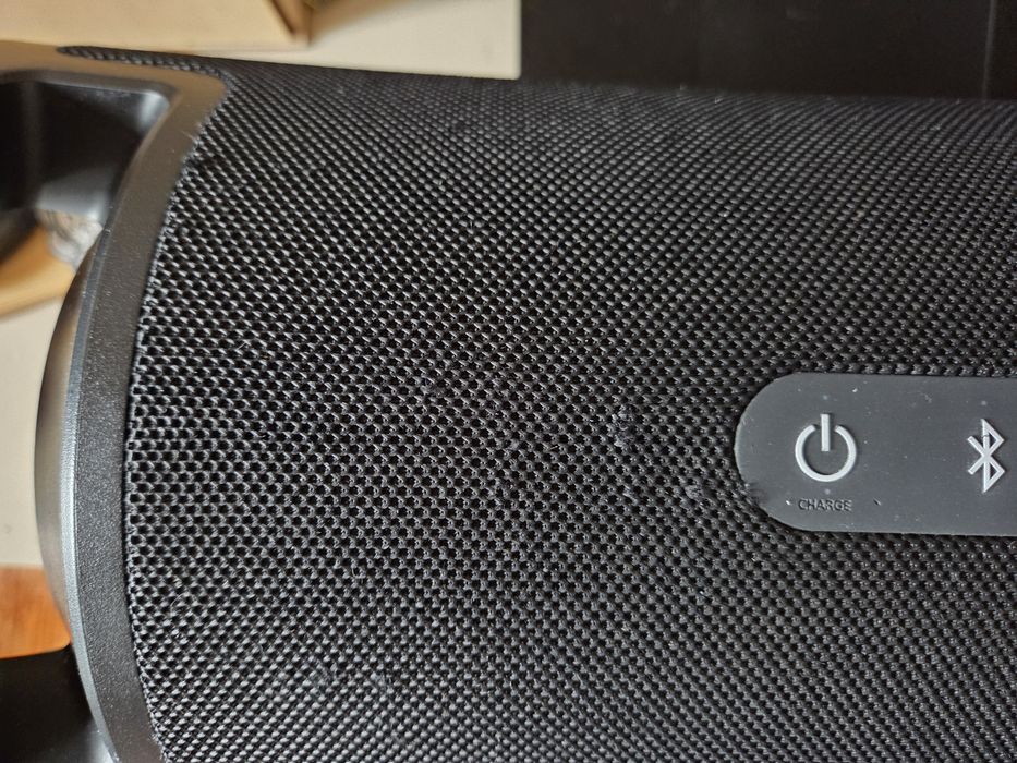 Колонка Sony Ult Field 7( bluetooth , акум+мережа)