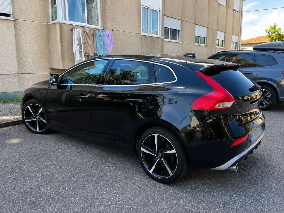 Volvo V40 D2 RDesign