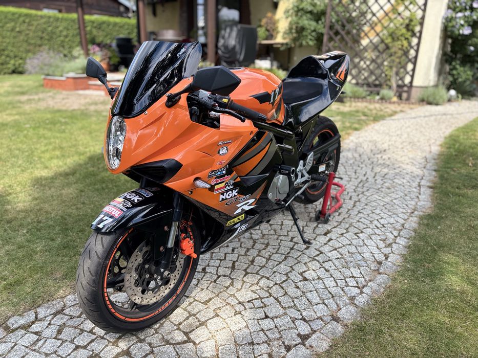Hyosung GT650R A2