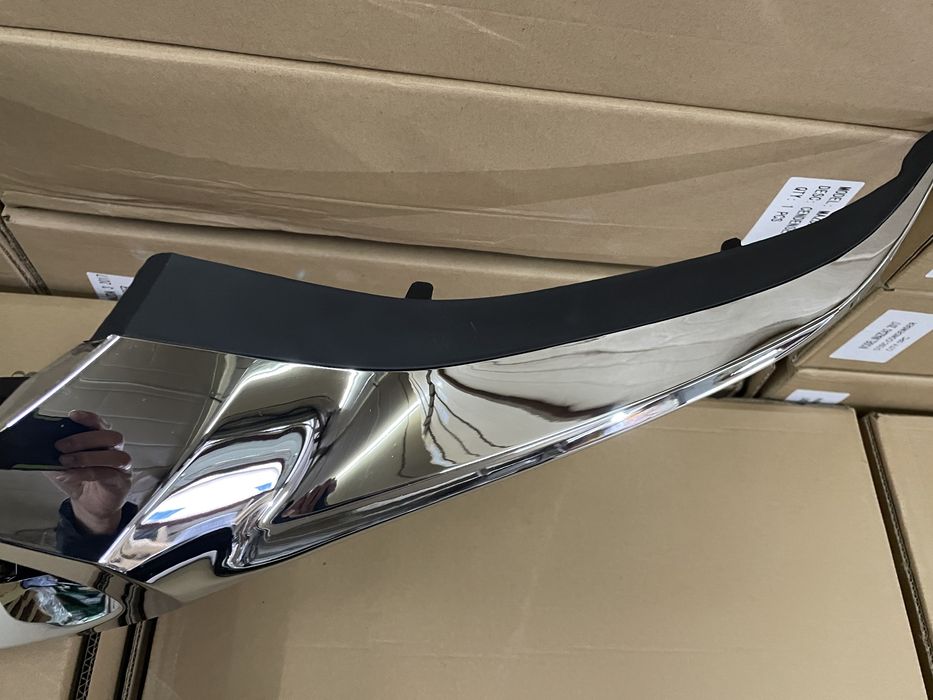 Бампер Решетка Хром Mazda 3 BP 2019-2020