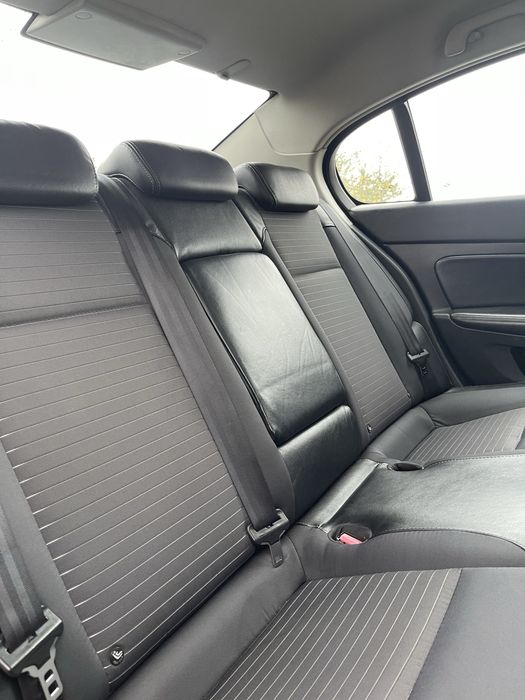 Renault Latitude 2011 2.0 максимальна комплектація