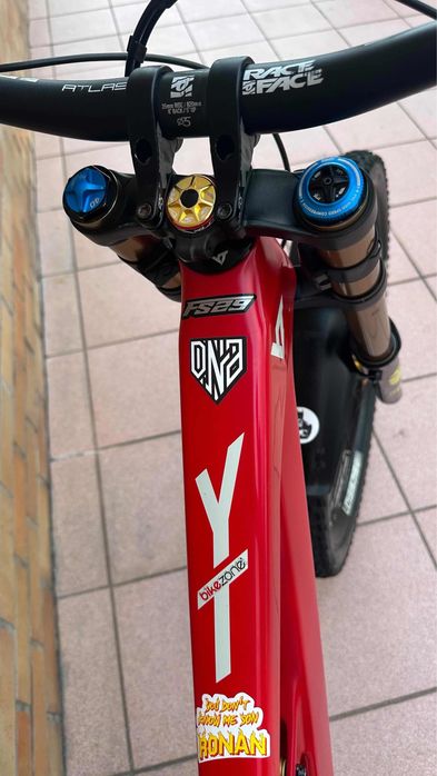 YT Tues 29 CF Pro
