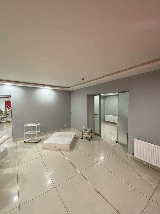 Сдам  160м под офис/салон/магазин Центр/Преображенская