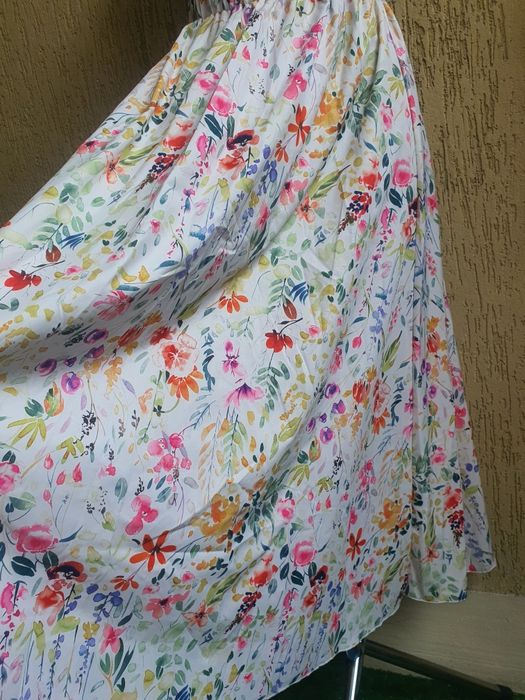 Spódnica maxi w kwiaty XS
