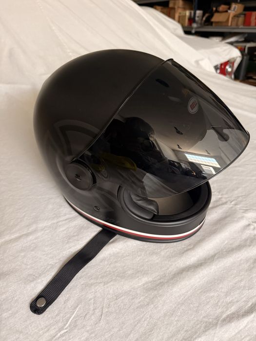 Capacete Bell x Independent