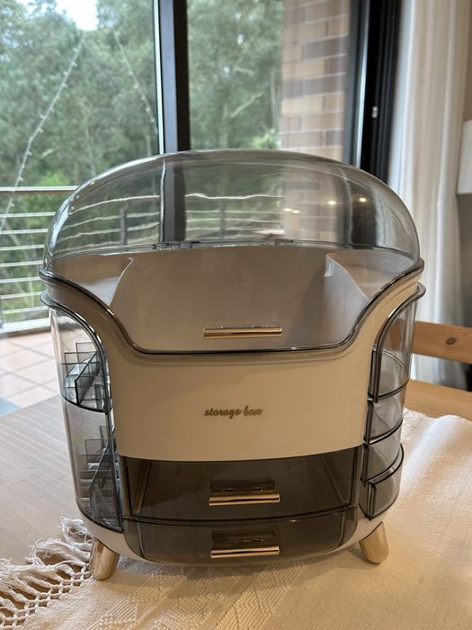 Caixa organizadora maquilhagem