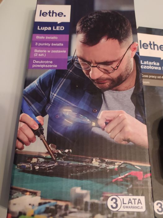 Zestaw lupą Led i lampka Led