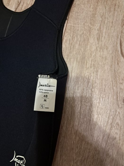 Продам гідрокостюм