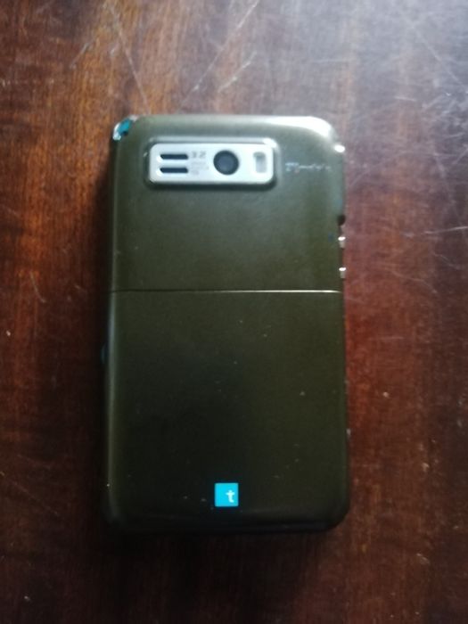 Telemóvel colecção bluebelt c windows phone.