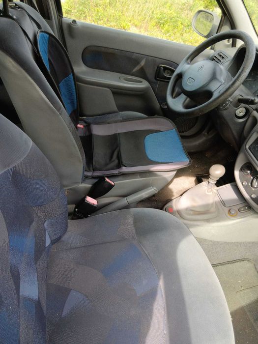 Renault clio 1.2 2001