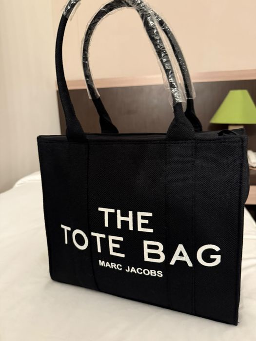 Torebka THE TOTE BAG by Marc Jacobs