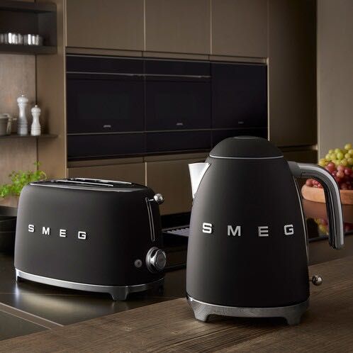 Тостер Smeg TSF01WHEU bleu/creu/rdeu/pbeu/pkeu/pgeu/egmeu/chmeu/sbmeu TSF02