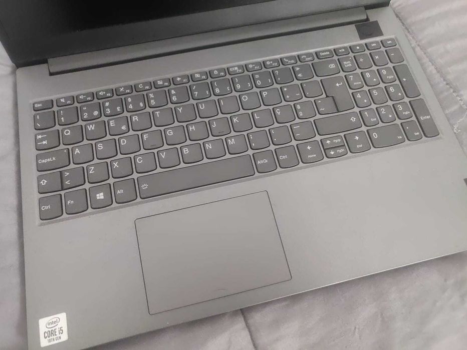 LENOVO ThinkBook 14 G4+ (Intel Core i5-1235U - RAM: 8 GB - 256 GB SSD)64752113829635122