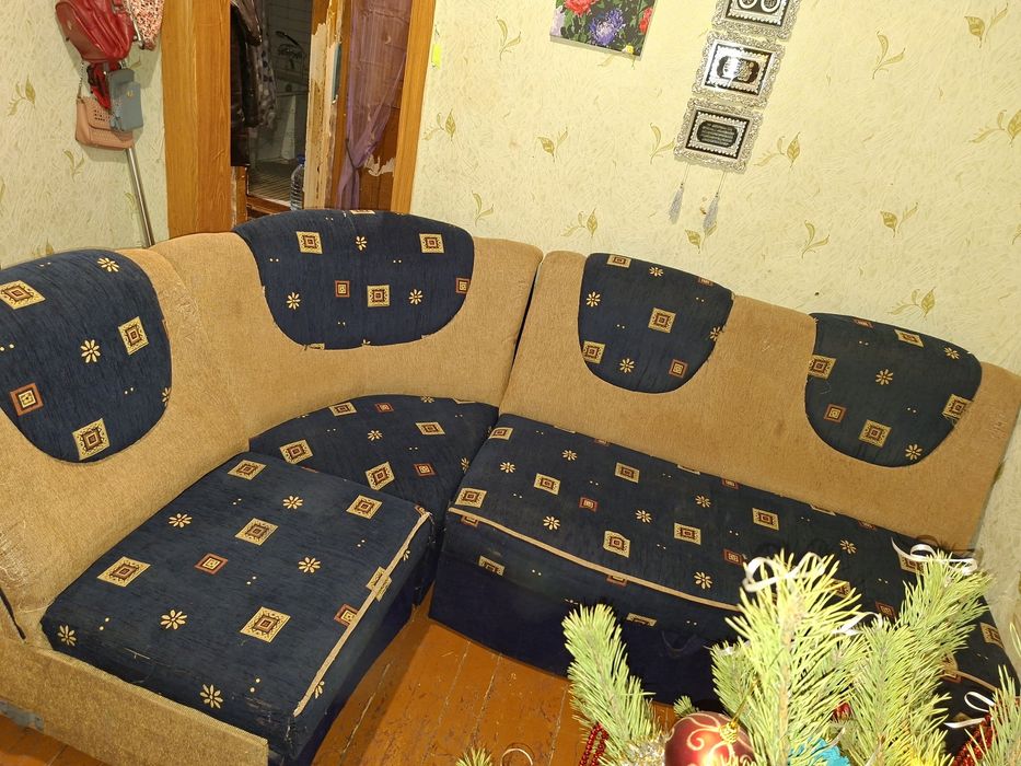 Продам кутовий диван