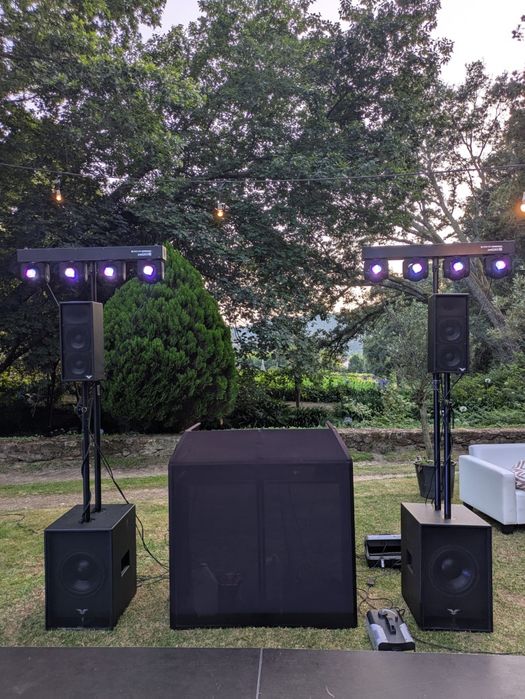 PA Tecamsound+ Cameo HydraBeam 4000 RGBW Moving Head Bar