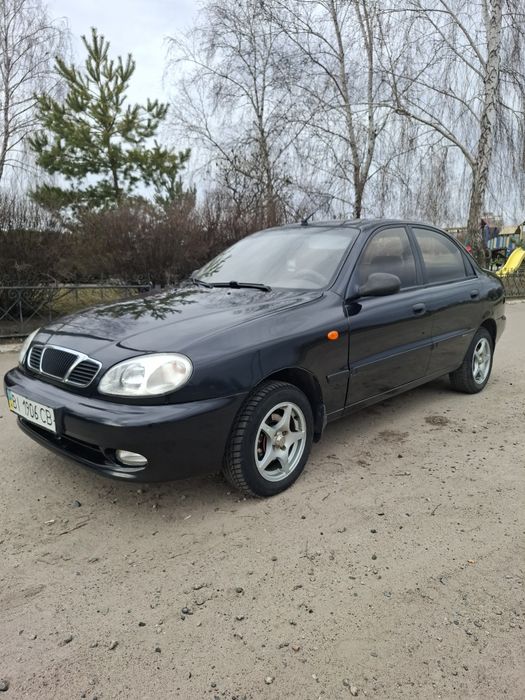 Продам ланос 1.6 с газом  на титанах обмін