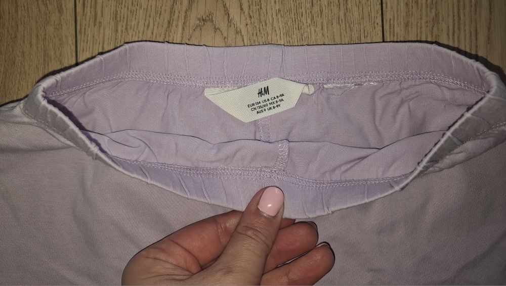Krótkie spodenki H&M r. 134