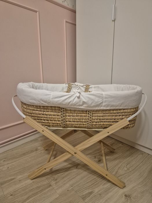 Kosz Mojżesza z podstawką