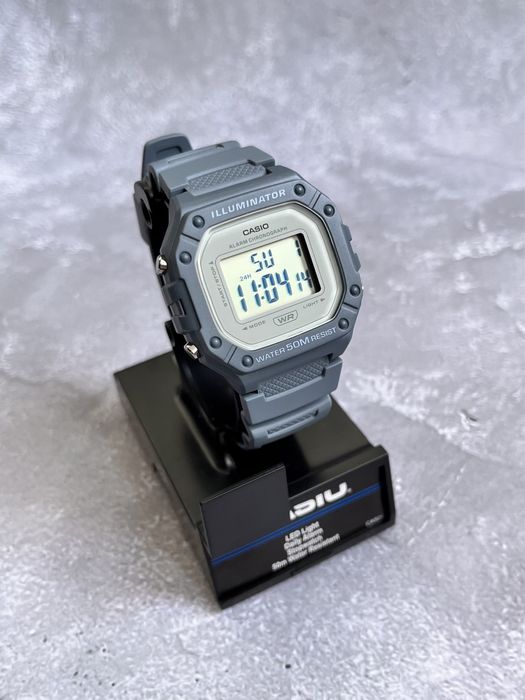Годинник жіночий касіо Casio W-218HC-2AVCF Baby-G Ø46мм