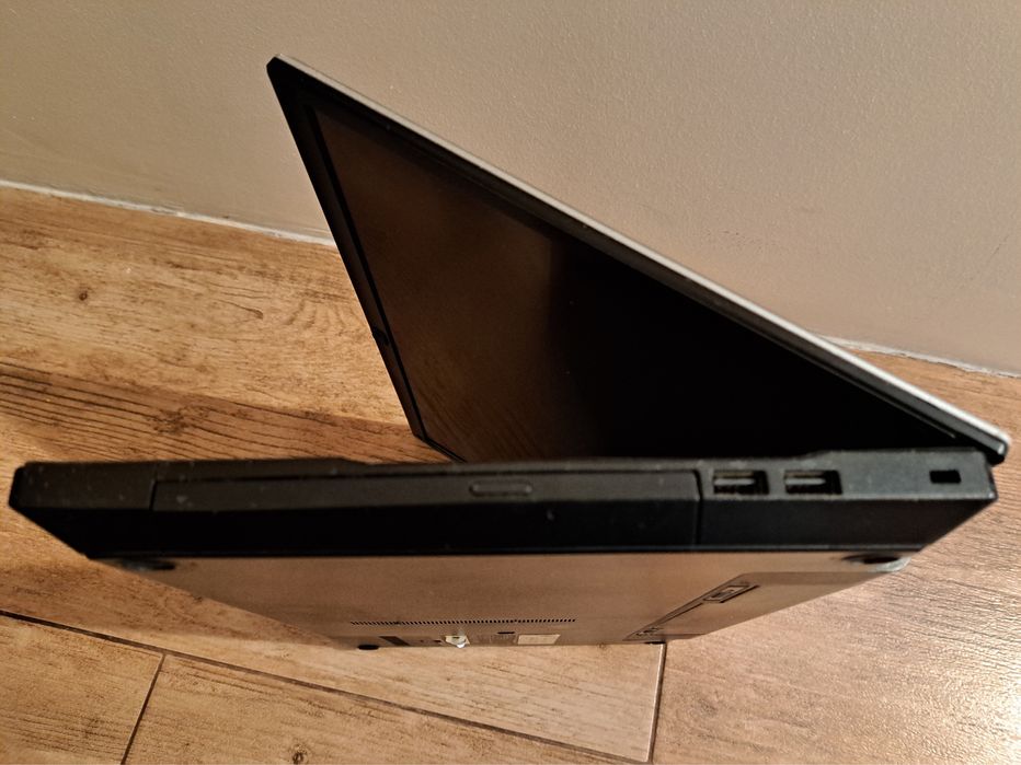 Laptop Samsung NP300