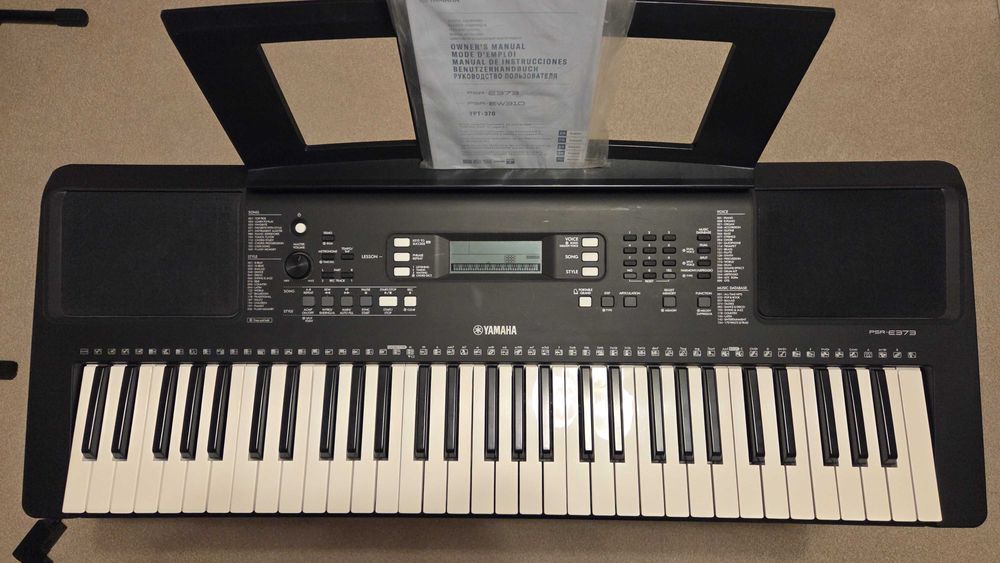 Keyboard Yamaha PSR-373