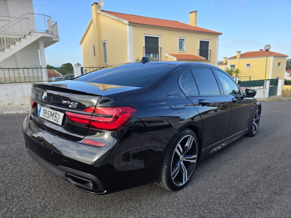 BMW 740D 2017 como novo