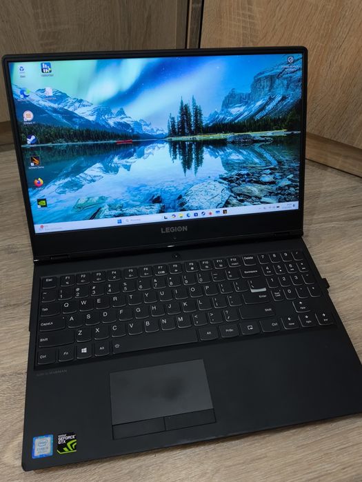 Lenovo Legion Y530-15ICH i5-8300H / 16GB / GTX 1050 4GB / SSD +HDD