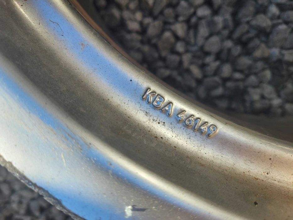 Felgi - Subaru Legacy IV 4 sztuki rozstaw: 5x100 ET 48  7JX17H2
