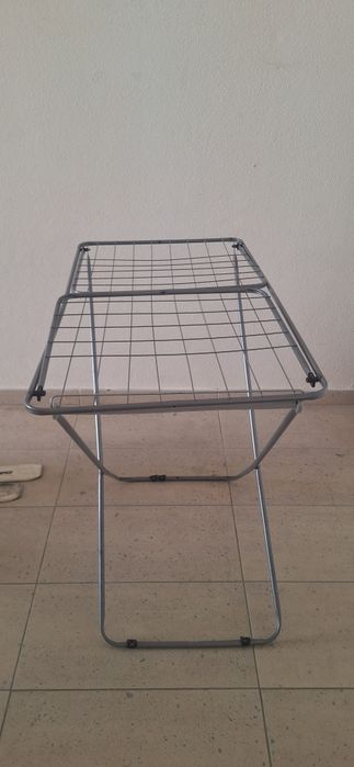 Estendal em alumínio