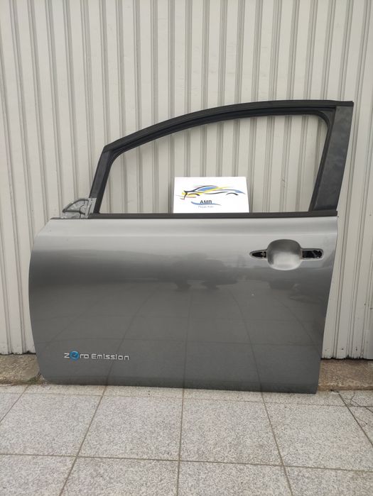 Porta  frente esquerda Nissan Leaf ll