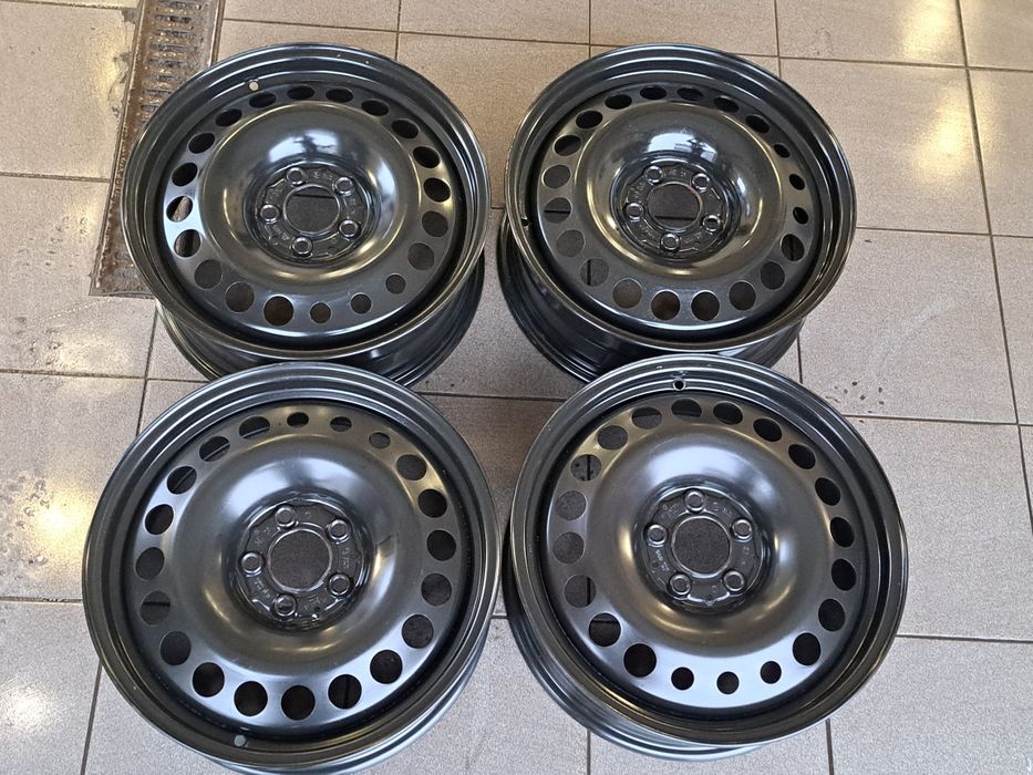 Felgi stalowe 17 MERCEDES 5x112 C-Klasa CLA A-Klasa B-Klasa Vito