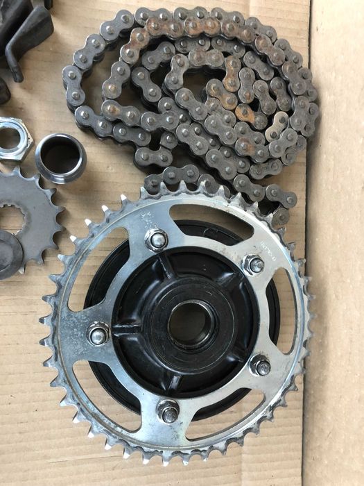 Suzuki GSX-R 600 700 K6 K7 Napęd Kompletny Łańcuch Zębatka Zbierak