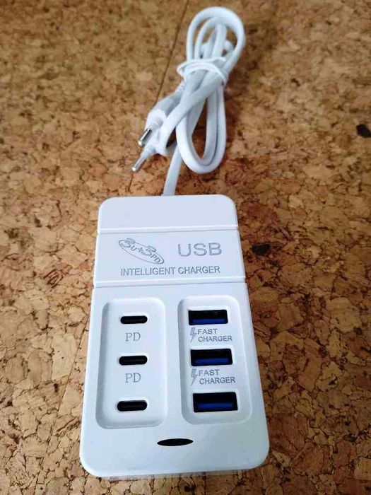 35W USB + USB-C Charger (New)64751966331393120