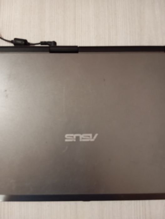 Продаю вживаний  Ноутбук Asus X51R