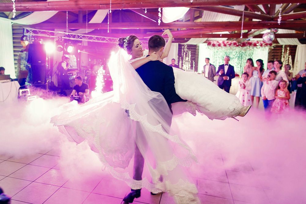 Nagłośnienie, oświetlenie, dym, Iskrowniki, projektory - Gorzów Elvis