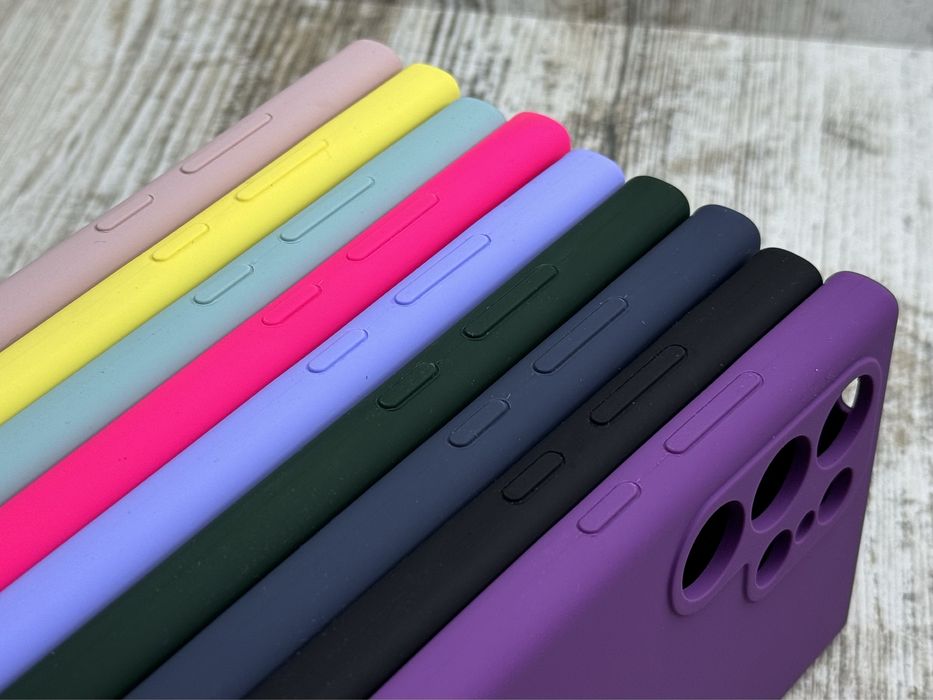 Не пачкаются! Чехол Silicone Case на Samsung S24 Ultra Чохол