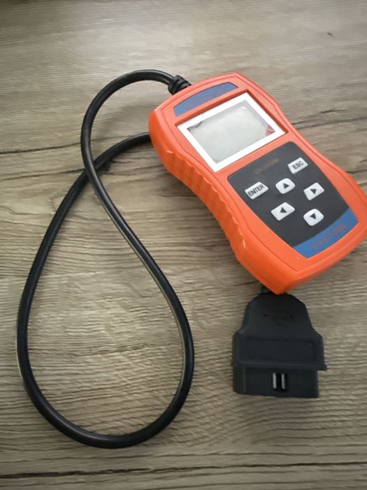 Tester diagnostyczny obd vag506m