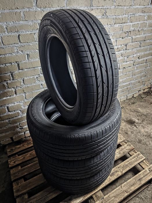 Шини 235/60r18 Bridgestone | 7.5mm | 2022 | Spain | Преміум | Ідеальні