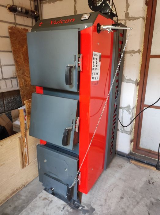 Продам котел Вулкан 20квт працював один сезон. Стан нового. Ціна 39 ти