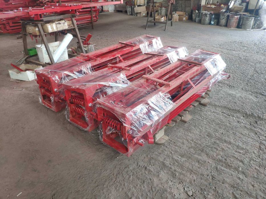 Штанга (крыло) крило опрыскивателя оприскувача