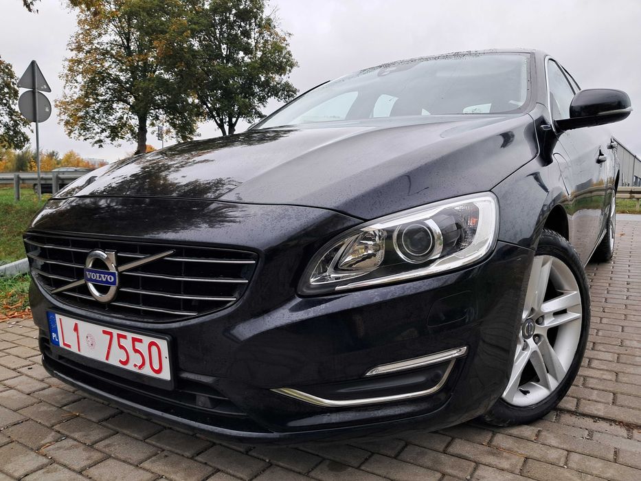 Piękne Volvo-V60-2,4-Diesel +Hybryda-Napęd 4X4-Automat-2014/15Rok
