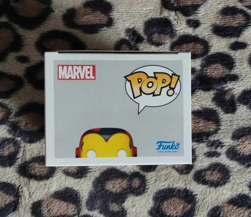 FunkoPop - 1172. Iron Man (Special Edition) (Avengers Collection)