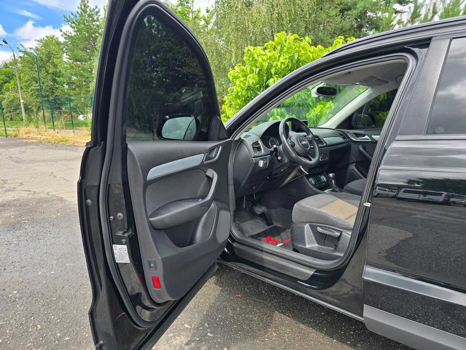Продам  Audi Q3 2012. Можна в розстрочку, під викуп.