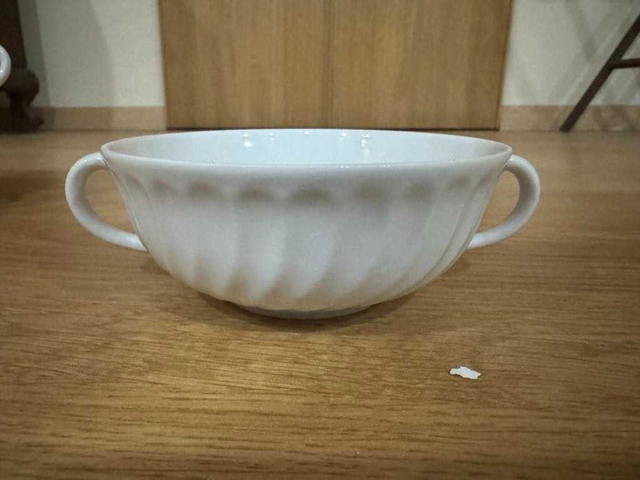 6 chávenas de chá em porcelana