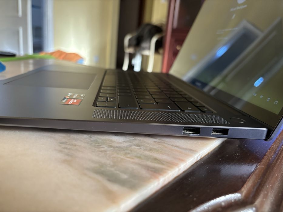 Huawei MateBook 16" | AMD Ryzen 7 (8 Cores) | 16GB RAM | Rápido e Barato