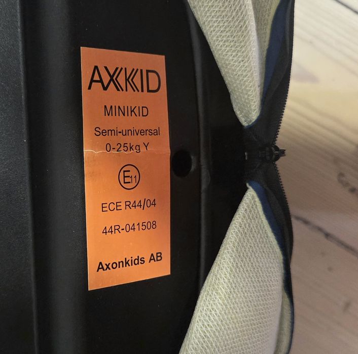 Fotelik Axkid Minikid 2