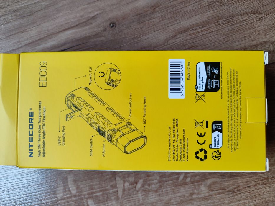 Nitecore EDC09 MCT 2.0 (поворот голови)