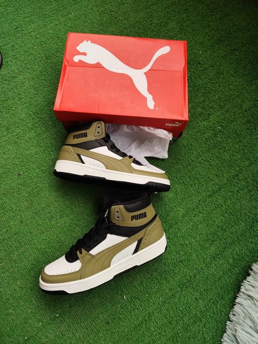 Śliczne Sneakersy Puma rebound joy rozmiar 39